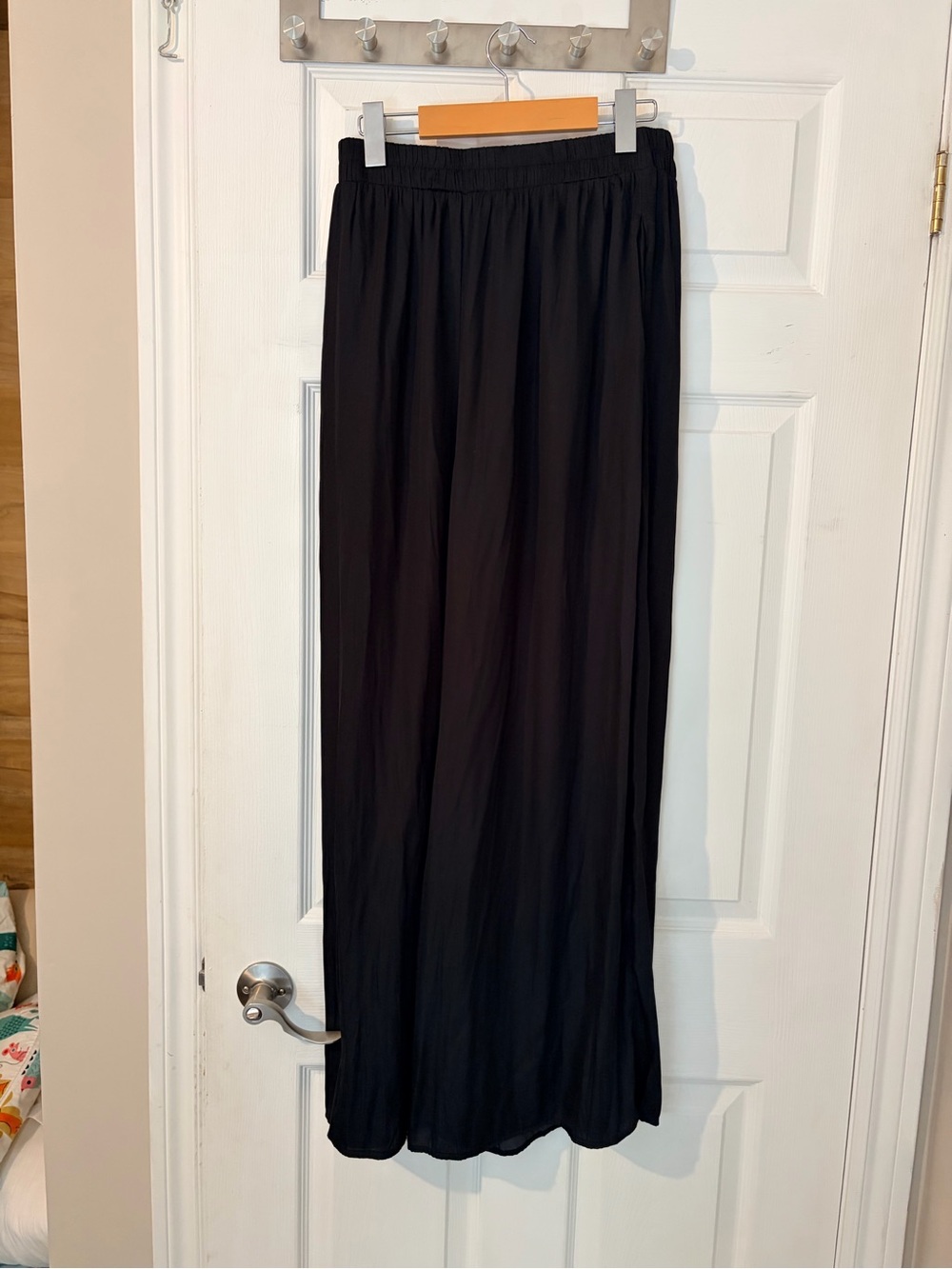 mittoshop Black Maxi Skirt with Elastic Waist